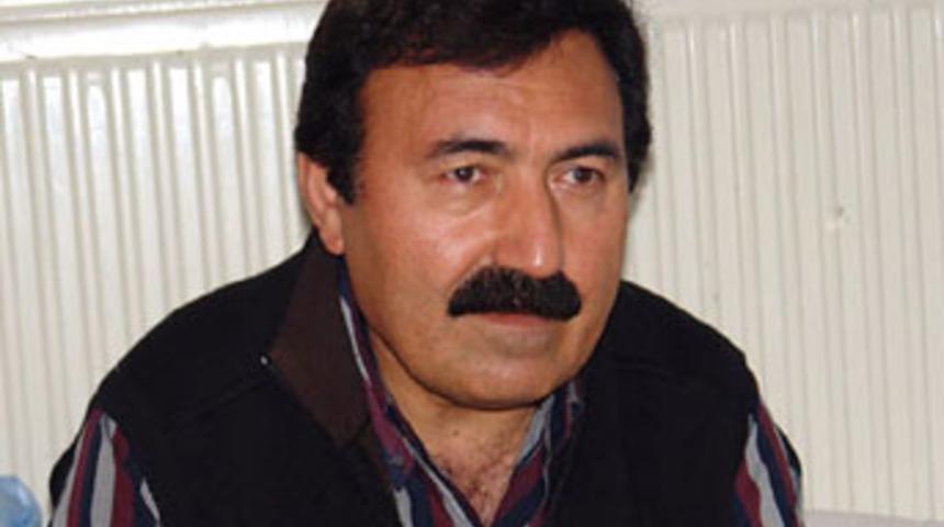 CHP'li Esat Canan AKP'ye katılıyor