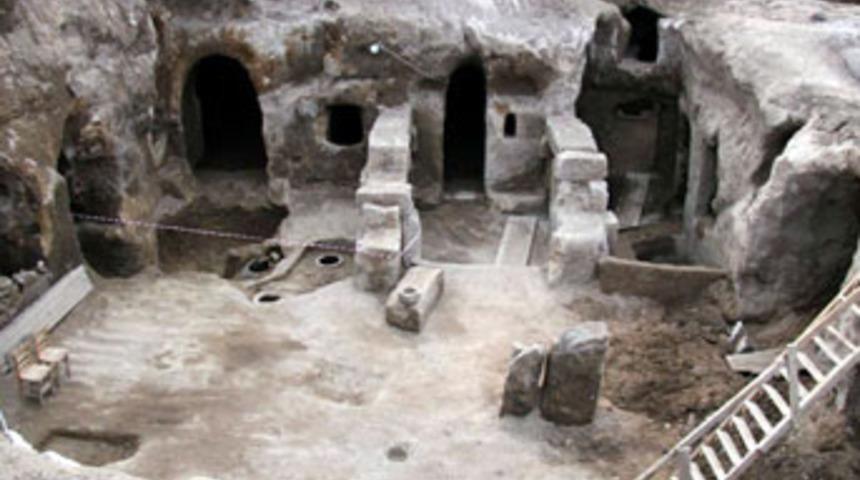 Aksaray'da yer altı şehri bulundu