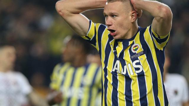 Fenerbahçe'den ayrılan Attila Szalai, Hoffenheim ile anlaşma sağladı!