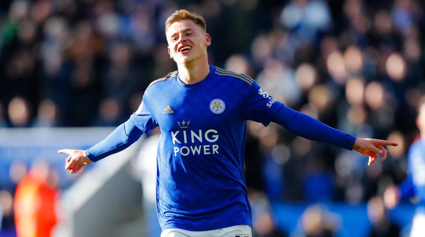 Newcastle United, Harvey Barnes'ı transfer etti
