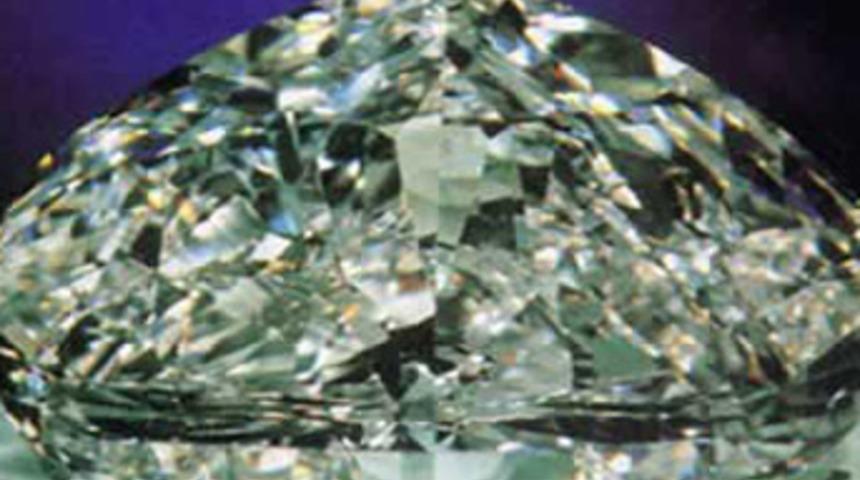 64 karat kara elması ele ge&ccedil;irildi