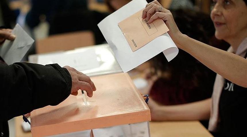 İspanya'da sandıktan hükümeti kuracak sonuç çıkmadı