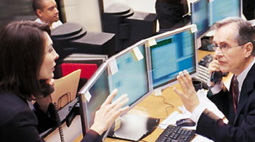 Bankacılarda faiz indirimi beklentisi