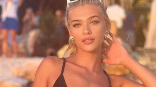 Melisa Döngel Survivor’ın yıldızıyla poz verdi! Samimi halleri dikkat çekti