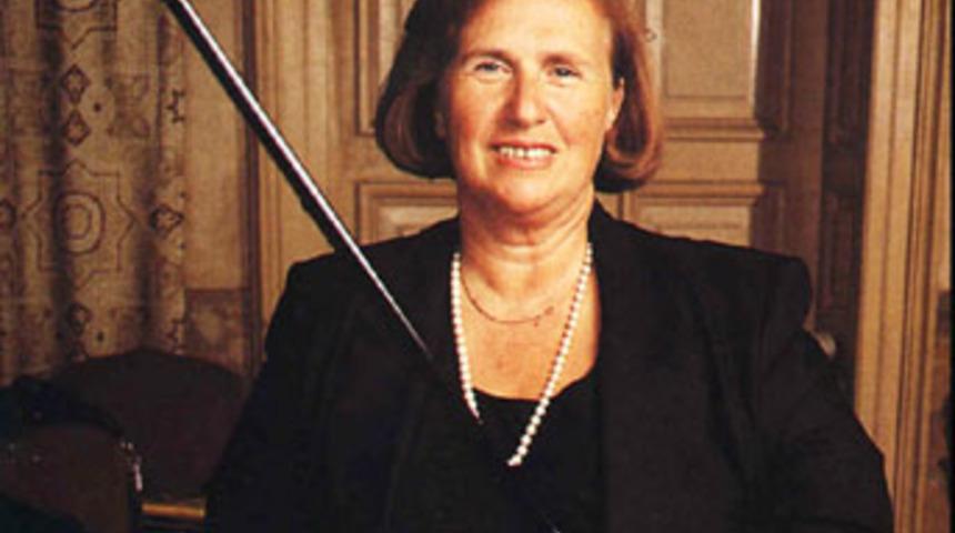 &Uuml;&ccedil; ustadan romantik triolar