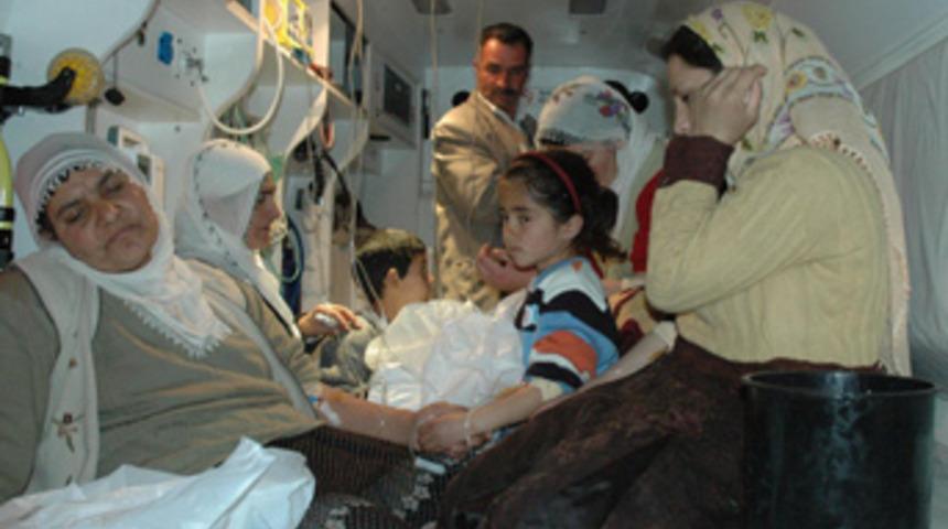 Patnos'ta toplu zehirlenme: 1 &ouml;l&uuml;