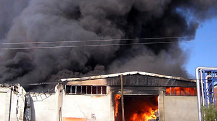 Yangın kısmen kontrol altında