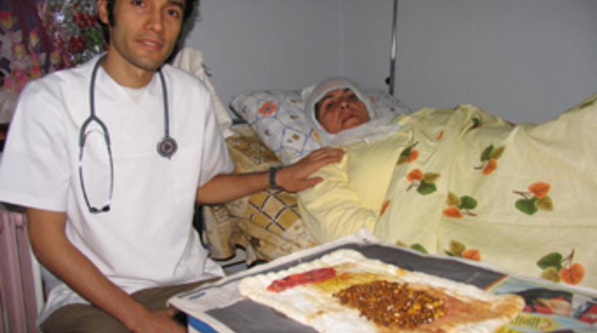 Safra kesesi değil sanki taş ocağı