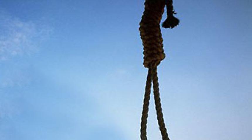 Gen&ccedil; kadının sır intiharı