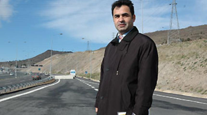 AK Parti'nin en b&uuml;y&uuml;k kozu karayolları