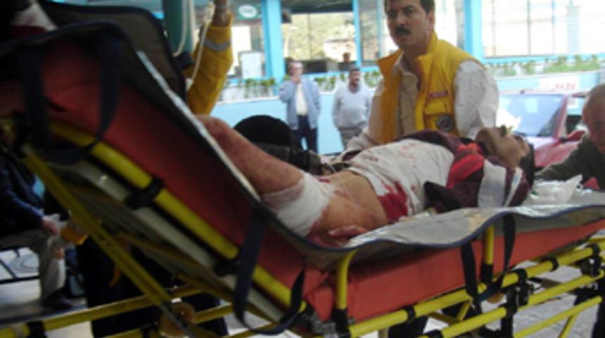 Tartıştığı &uuml;vey kızı bı&ccedil;akladı