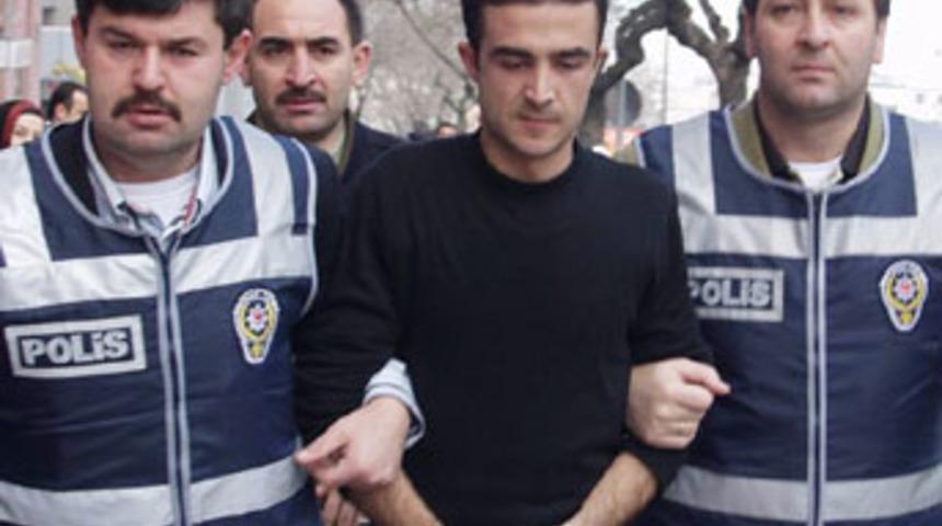 Ablasının nişanlısının boğazını kesti