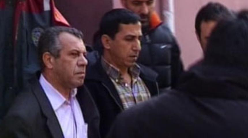 Kızgın koca eski eşi ve oğlunu rehin aldı