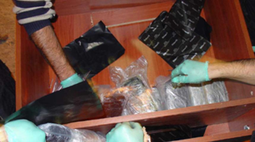 18 milyon YTL'lik b&uuml;y&uuml;k eroin vurgunu