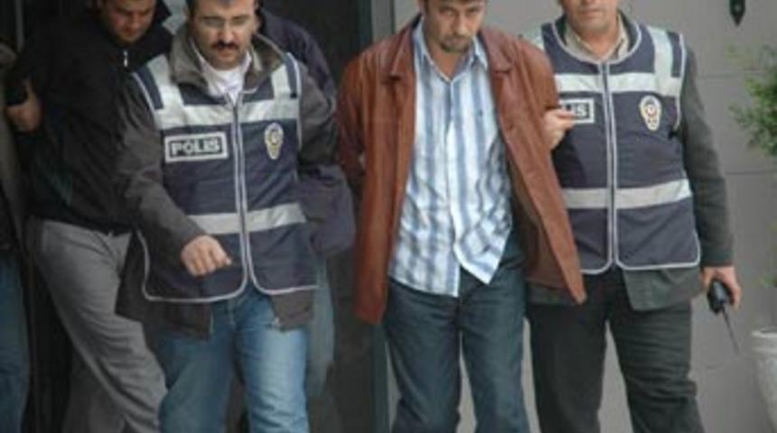 Tek delil koli bandındaki parmak izi