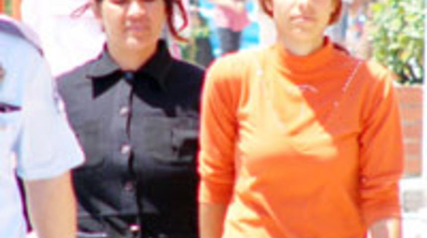 Bayan hırsızlar tutuklandı