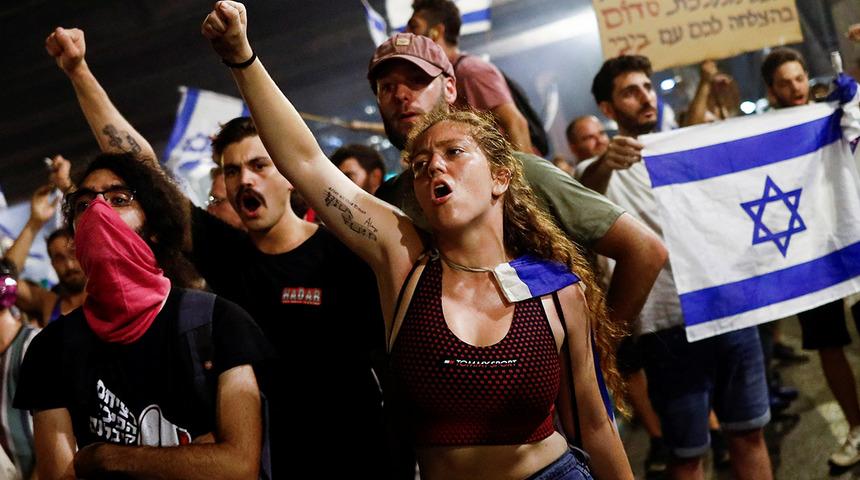 Eski İsrail Başbakanı Ehud Olmert: 'İç savaşa doğru gidiyoruz'