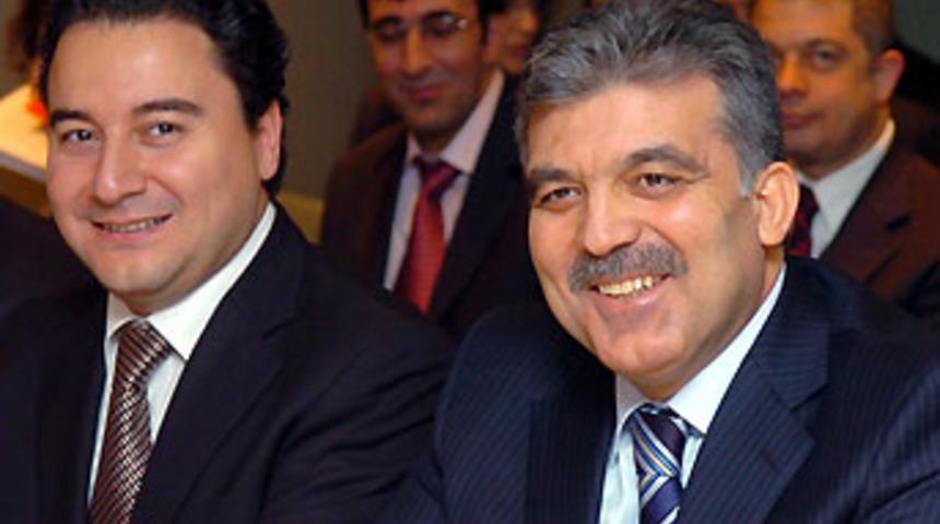 G&uuml;l ve Babacan'ın Davos Zirvesi'ne katılması bekleniyor