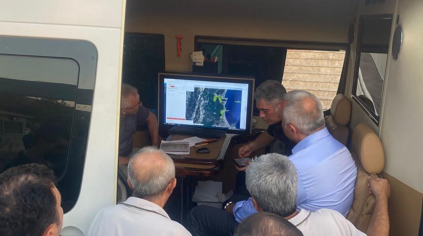 Bakan Ersoy Antalya'daki yangın bölgesinde