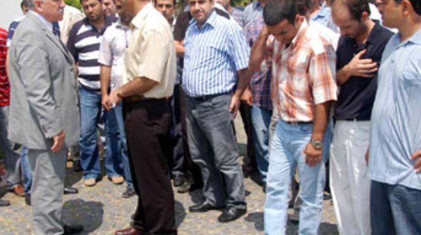 İş&ccedil;ilerin fabrikalarını kurtarma m&uuml;cadelesi