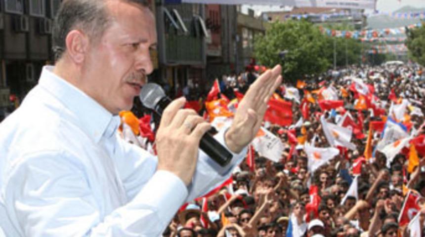 Erdoğan: "CHP, Hasan Dağı'ndaki karlar gibi eriyor"