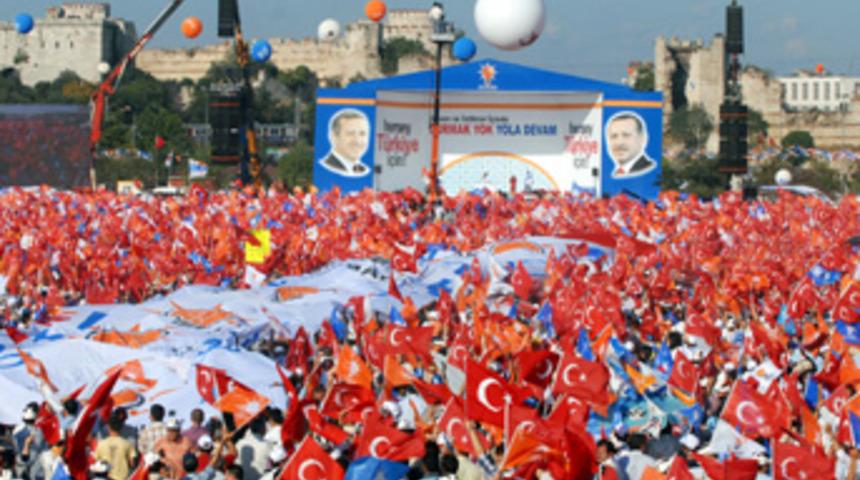 "AKP'nin zaferi yatırımcılar i&ccedil;in ideal sonu&ccedil;"