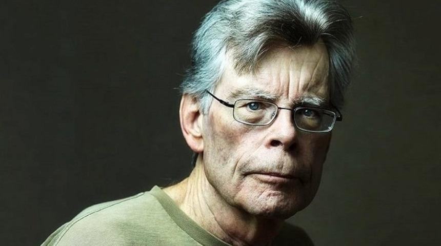 Stephen King hayranlarına dizi tavsiyesi verdi! Sosyal medyada gündem yaratmayı başardı