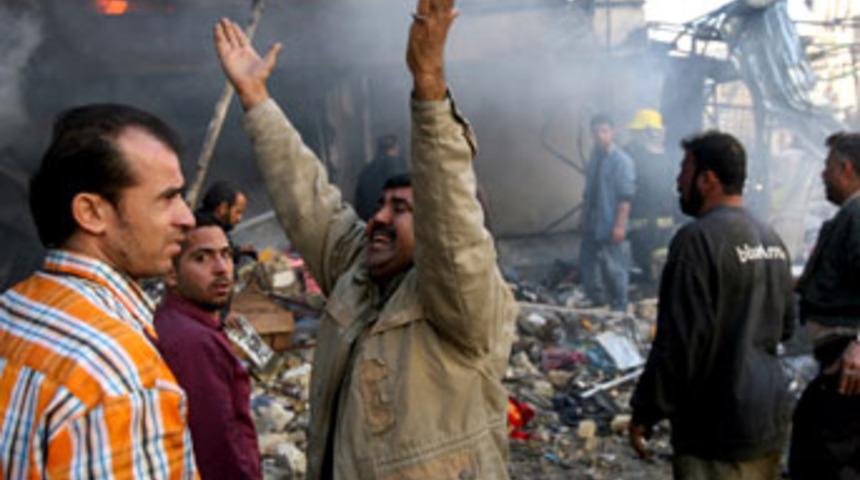 Irak'ta bir cami ateşe verildi