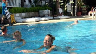 Yüzerken kulak enfeksiyonlarına dikkat!