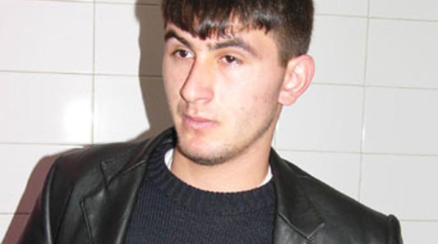 K&uuml;rdan yerine iğne kullanınca yuttu