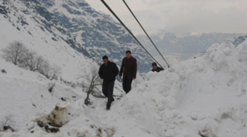 &Ccedil;ığ ge&ccedil;it vermiyor