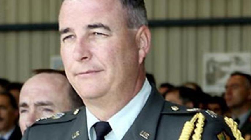 &Ouml;l&uuml; bulunan ABD'li askeri ataşe intihar mı etti?