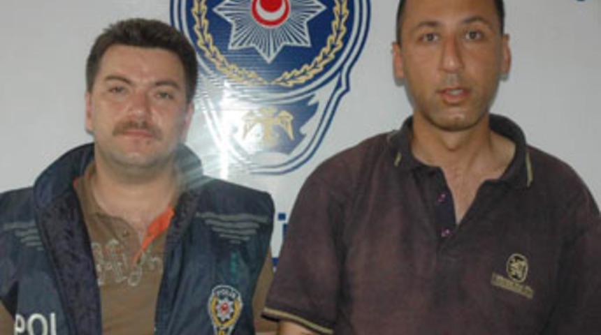 Eski uzman &ccedil;avuş hırsızlık yaparken yakalandı