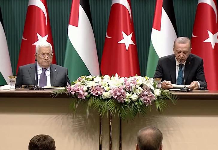 SON DAKİKA | Filistin Devlet Başkanı Mahmud Abbas Ankara'da... Cumhurbaşkanı Erdoğan'ın adını Ramallah'taki meydana verdiler