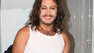 Şarkıcı Barış Akarsu trafik kazası geçirdi