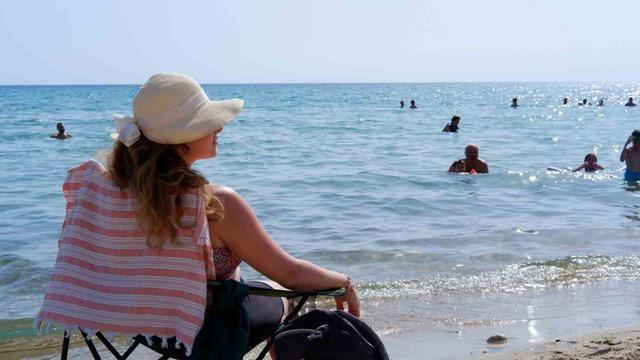 Sıcaklık 40 dereceye çıktı, herkes oraya akın etti! İstanbul'un hemen yanı başı...