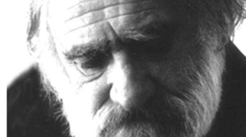 Şair Can Y&uuml;cel anıldı