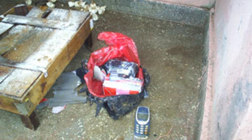 Eve yerleştirilen bomba son anda farkedildi