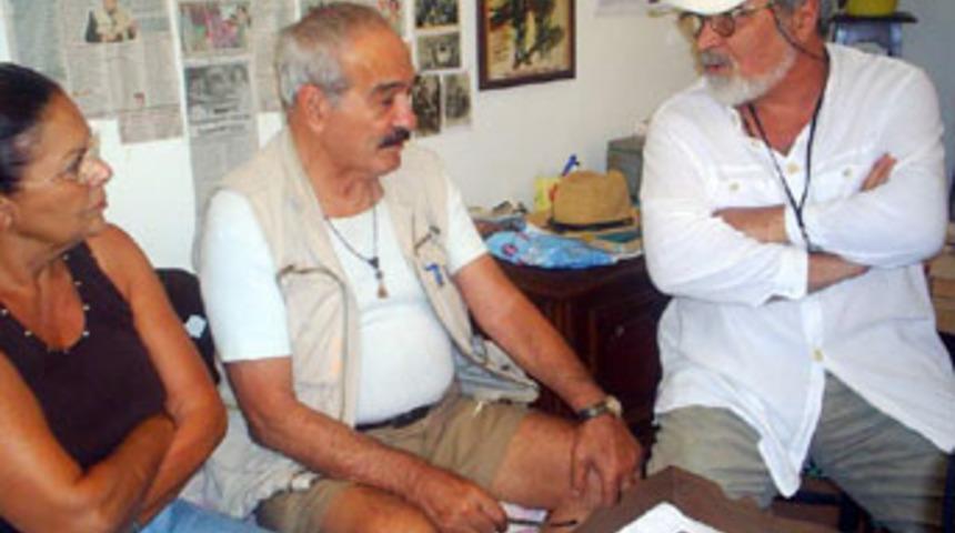 Fikret Hakan'dan ilgin&ccedil; a&ccedil;ıklama