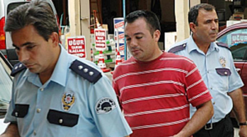 Evlilik hazırlığı yapan &ouml;ğretmene kapka&ccedil; şoku