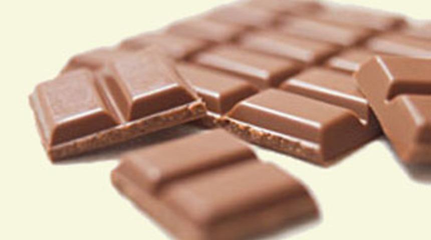 Sade &ccedil;ikolata kalbe iyi geliyor