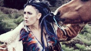 Yıllar önce İstanbul'u terk etti, telefon bile kullanmıyordu! Özlem Tekin, çiftliğinin kapısına kilit vurunca...