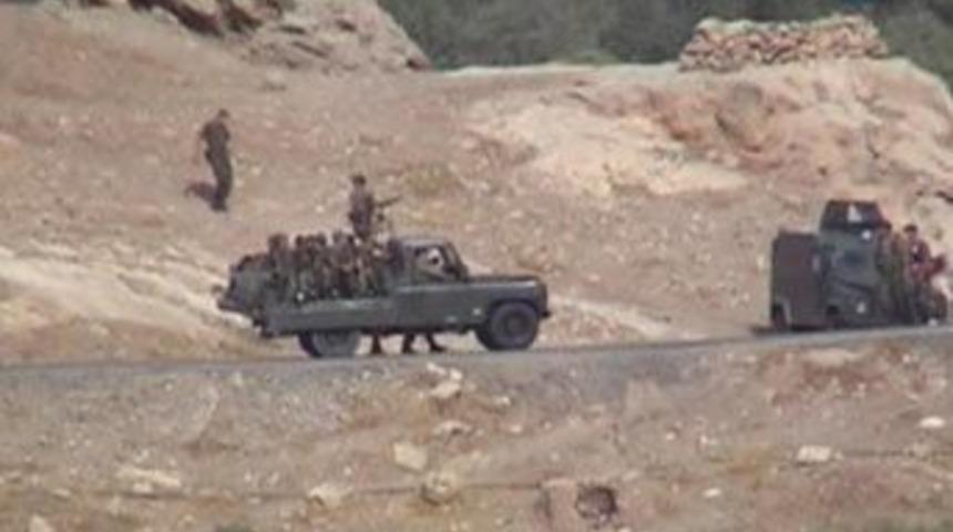 Sınır b&ouml;lgesinde askeri hareketlilik