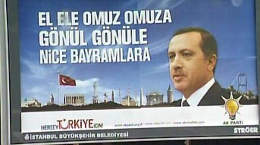 Erdoğan'dan billboardlu bayram tebriği