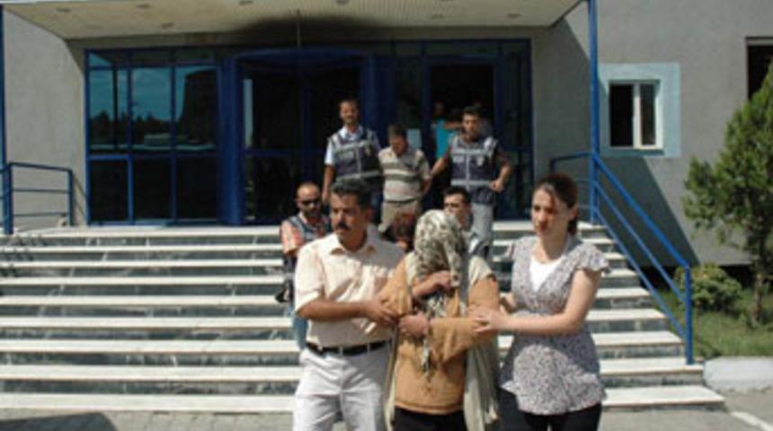 Saniye saniye "tiyatro gibi" hırsızlık