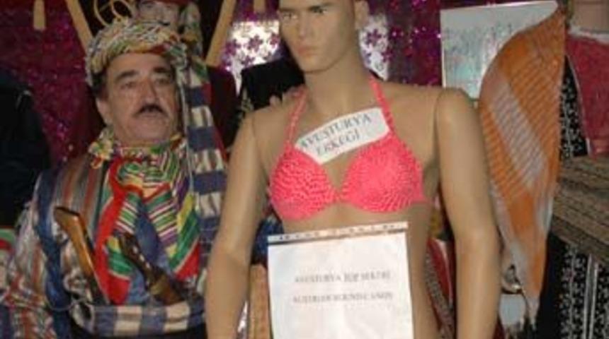 &Ccedil;ıplak t&uuml;rbanlı heykele misilleme