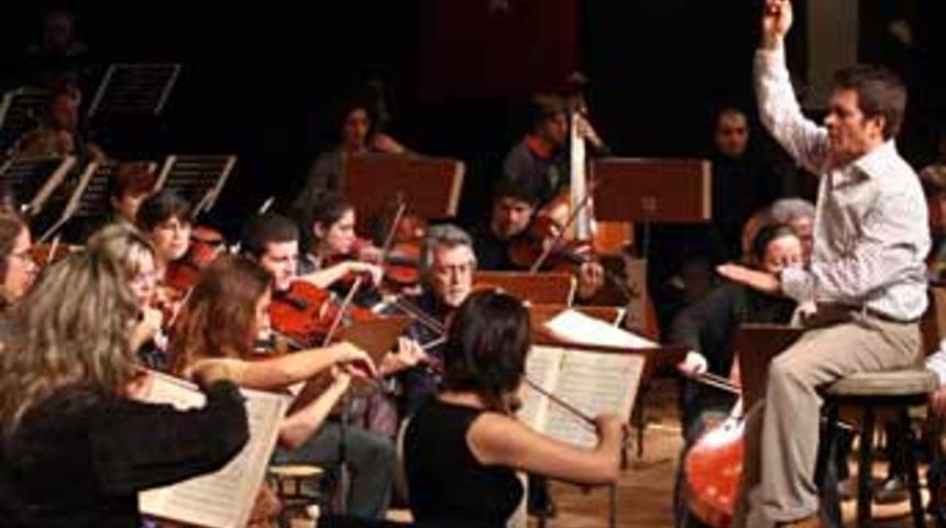 CSO İsmet İn&ouml;n&uuml;'y&uuml; konserle anacak