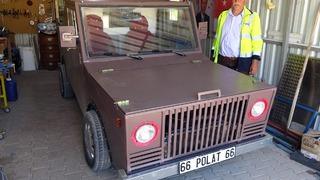 Hurdadan yaptı, 50 bin liraya mal oldu: 110 kilometre hıza ulaşan kamyonet görenleri hayrete düşürdü! Her parçası ayrı bir detay… 