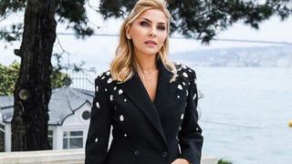 Arzu Sabancı'nın nostalji paylaşımı olay oldu! Görenler aynı şeyi söyledi! ''Hacı babasının kopyası''