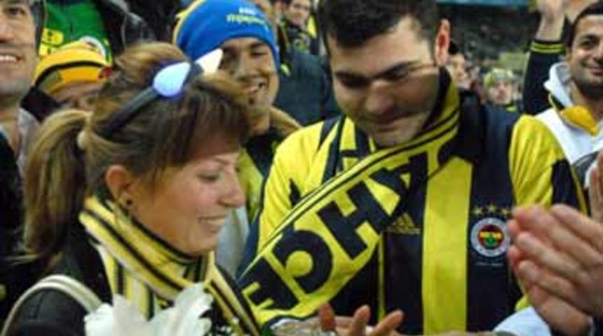 UEFA'dan onaylı evlenme teklifi